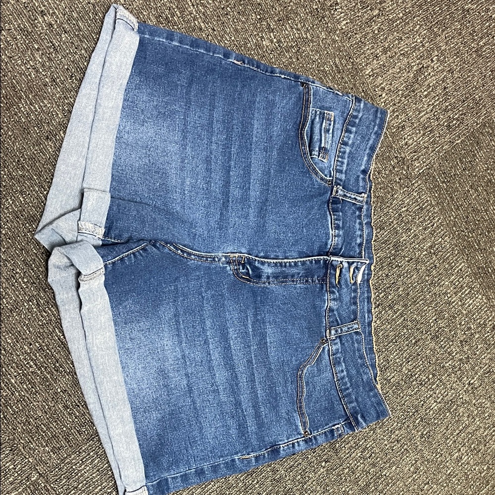 Denim Roll-Hem Women's Shorts - Blue